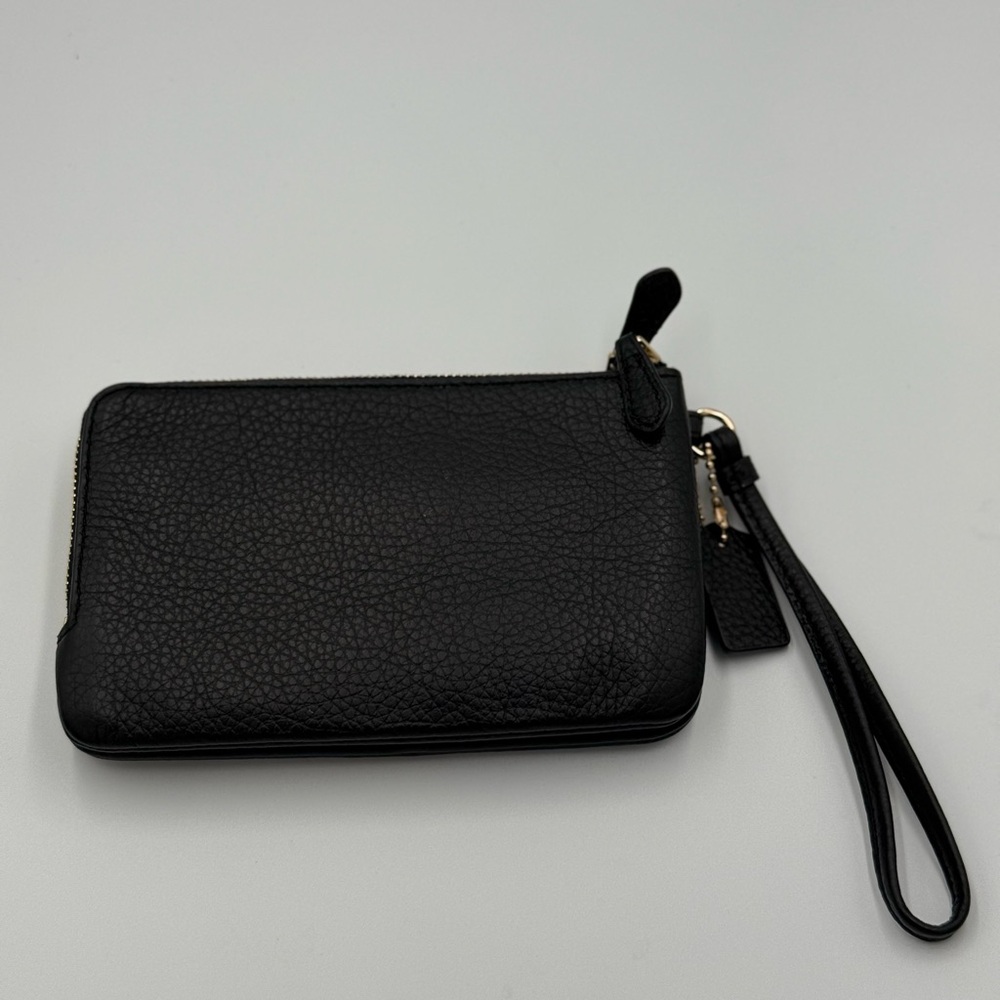 Coach Double Corner Zip Wristlet in black refined pebbled leather - Picture 2 of 7